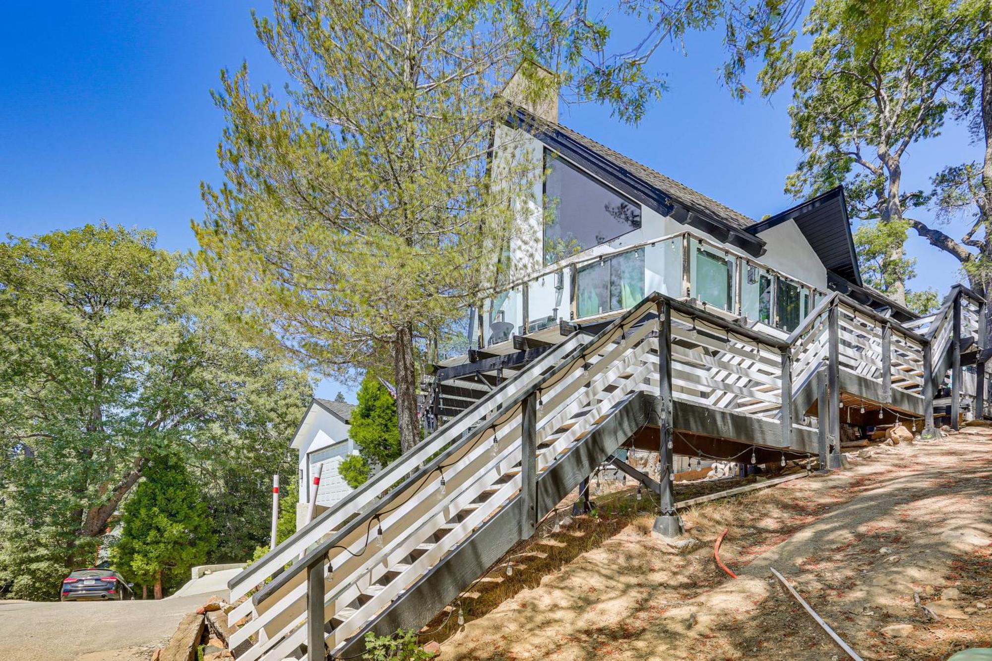 Lake Arrowhead Cabin With Hot Tub And Mountain Views! Dış mekan fotoğraf