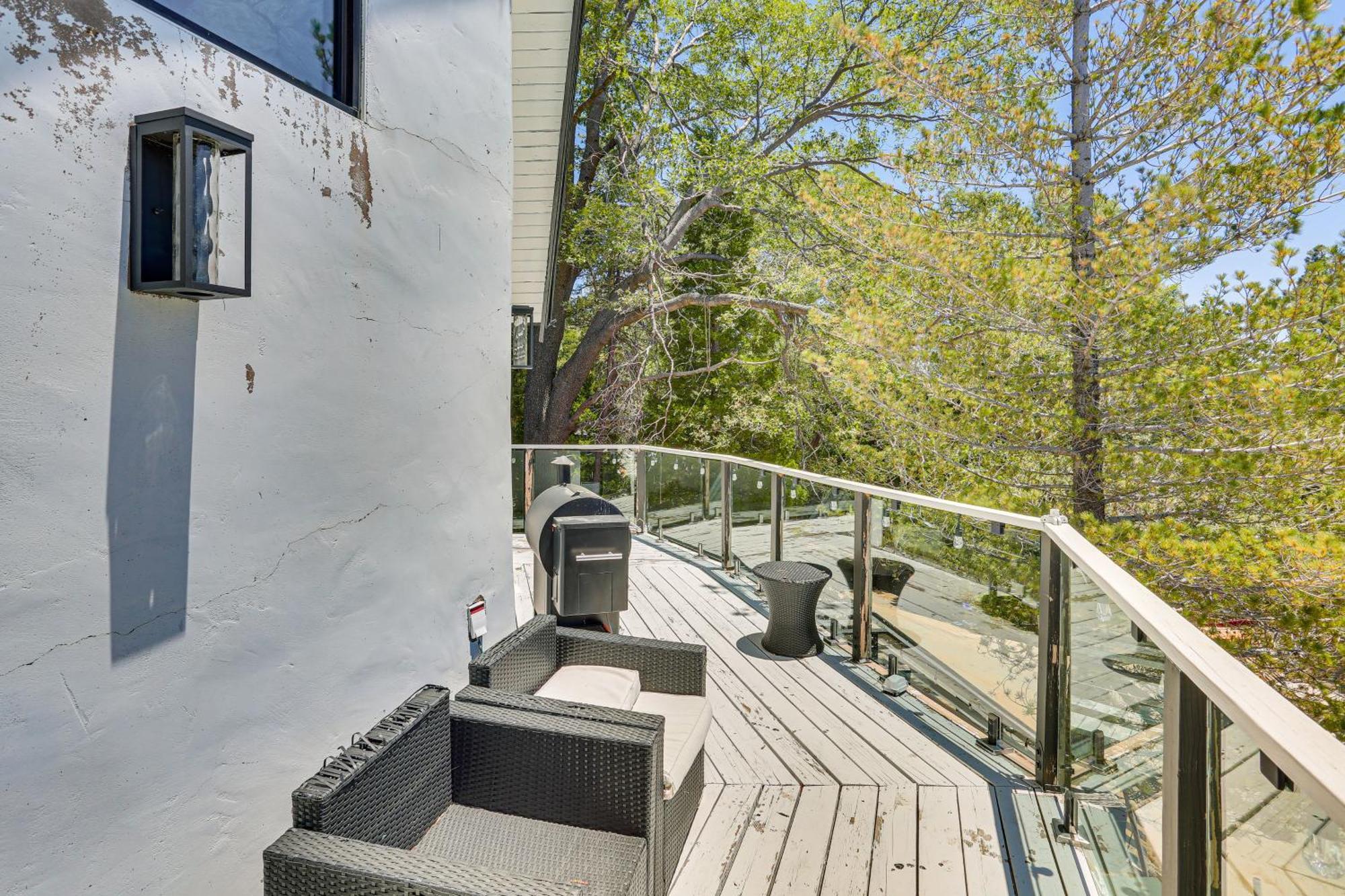 Lake Arrowhead Cabin With Hot Tub And Mountain Views! Dış mekan fotoğraf